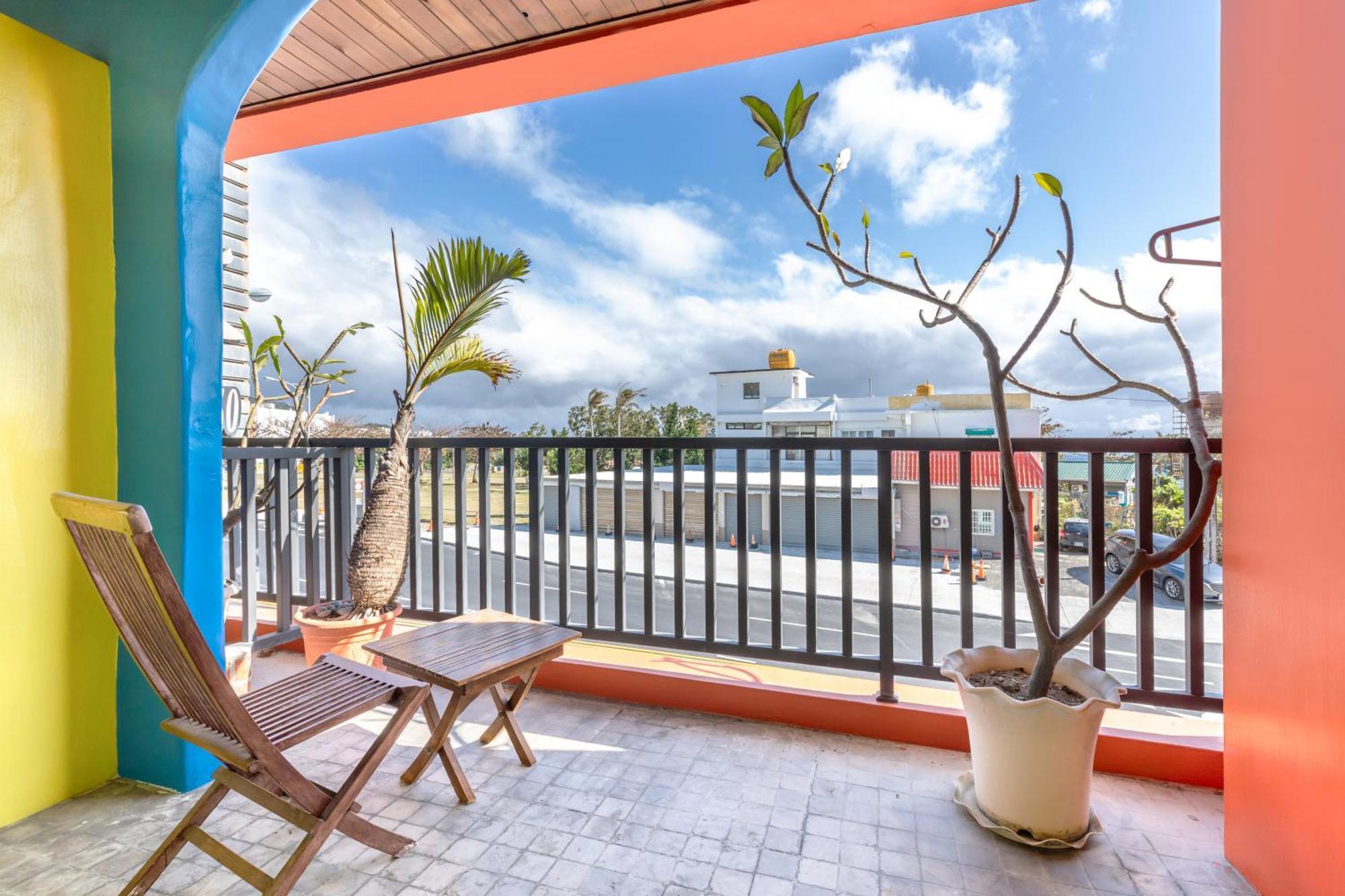 Golden Ocean Azure Hotel Kenting Exterior photo